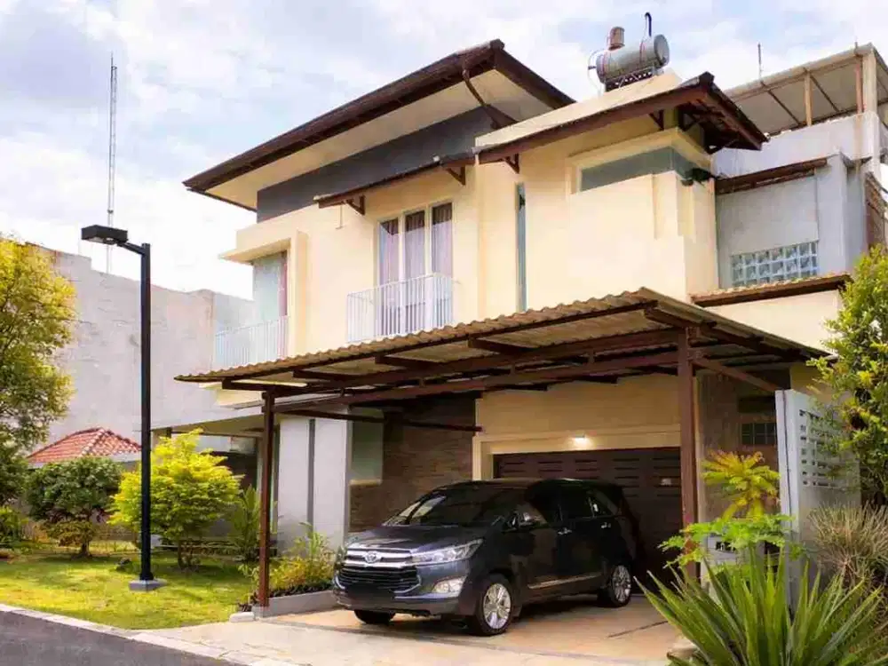 DiSewakan Rumah Semi Furnish Lokasi Strategis Dicipayung Jaktim