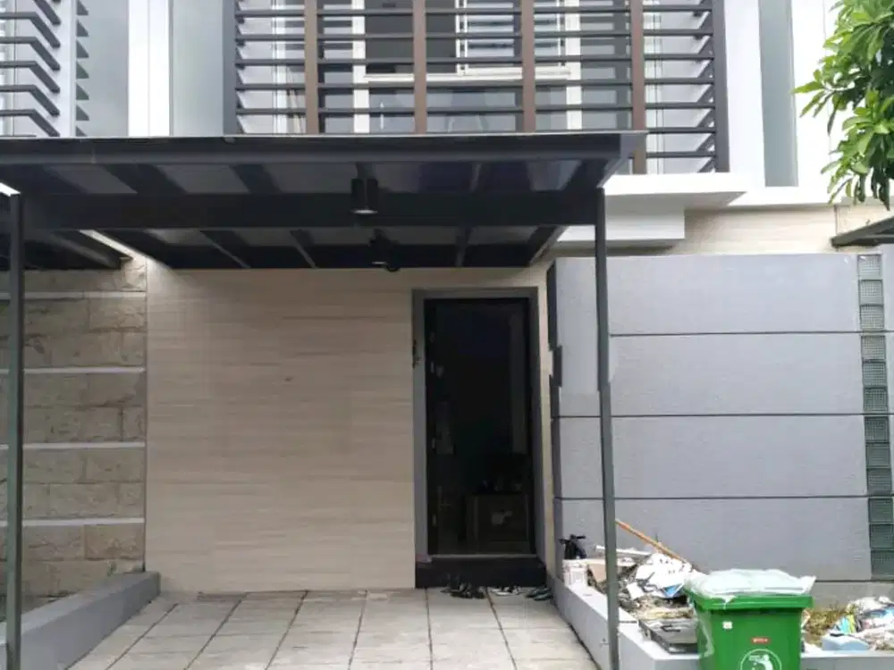 Disewakan Rumah Graha Natura KM3+1 Semi Furnish