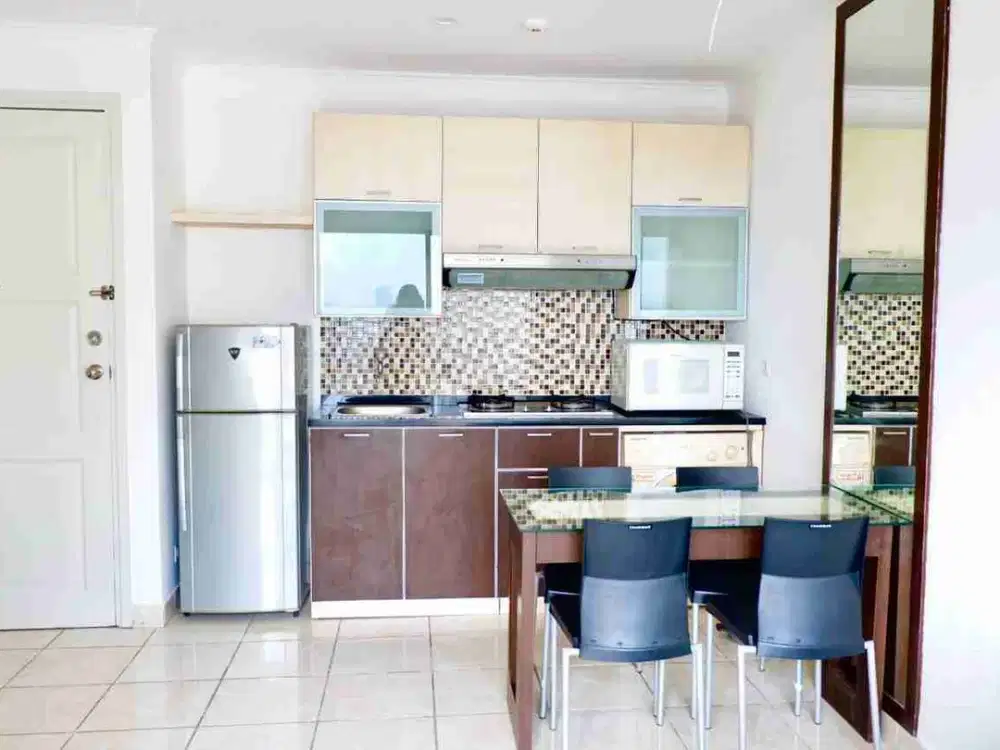 DISEWAKAN APARTEMEN CITYHOME LANTAI TINGGI UNIT BERSIH