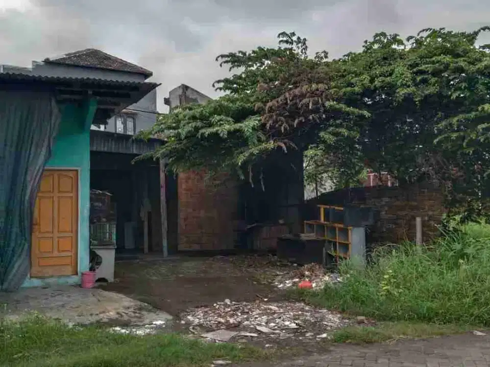 Dijual Tanah Nol jalan gunung anyar*
Lokasi strategis cocok utk di bangun Rumah,gudang, Kantor dll.truk ban double bisa masuk.di lokasi ini sdh ada showroom mobil & motor dll.bisa di bangun jd 2 rumah