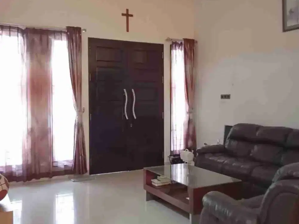 Dijual Rumah 3 lantai di Citra 5, Pegadungan, Kalideres, Jakarta Barat.