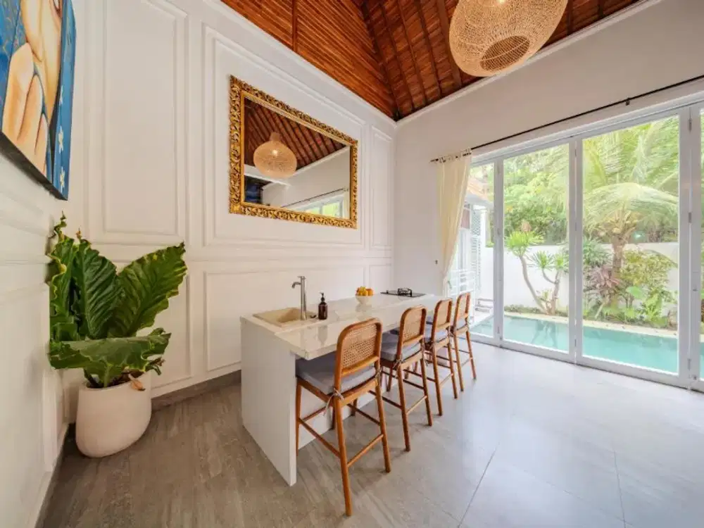 4 Bedrooms Villa with Private Pool in a Strategic Location Umalas - Canggu - Thumbnail 7