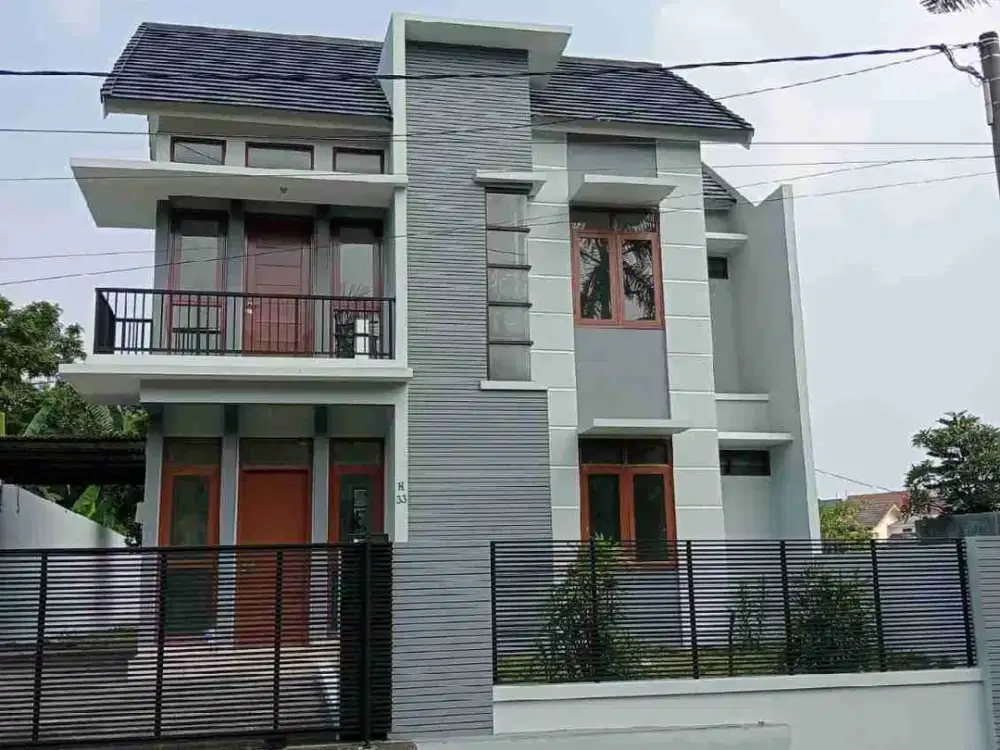 Rumah strategis di kawasan elit Bekasi
