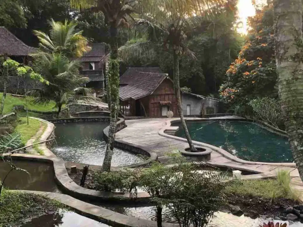 HOTEL AND RESORT KOTA WISATA BATU