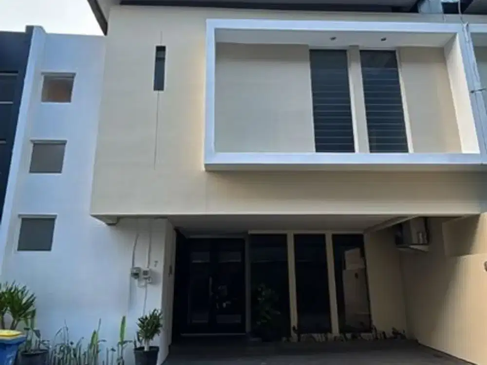 Rumah 3 Kamar Tidur Full Furnished Dijual di Denpasar Barat Area