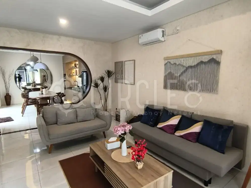 Rumah Mewah Berlokasi Di Cluster Elite simakirana, Kota Baru Parahyangan, Bandung