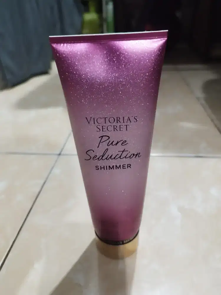 Jual Victoria's Secret Pure Seduction Shimmer Fragrance Lotion 236ml