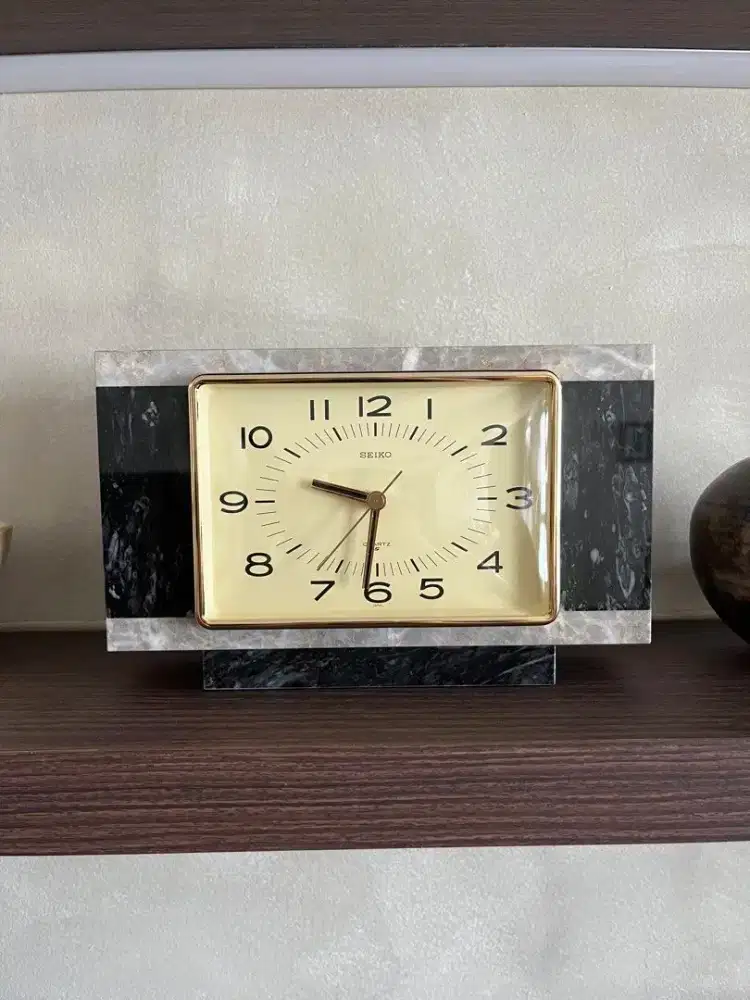 SEIKO marble quartz jam antik vintage pajangan original