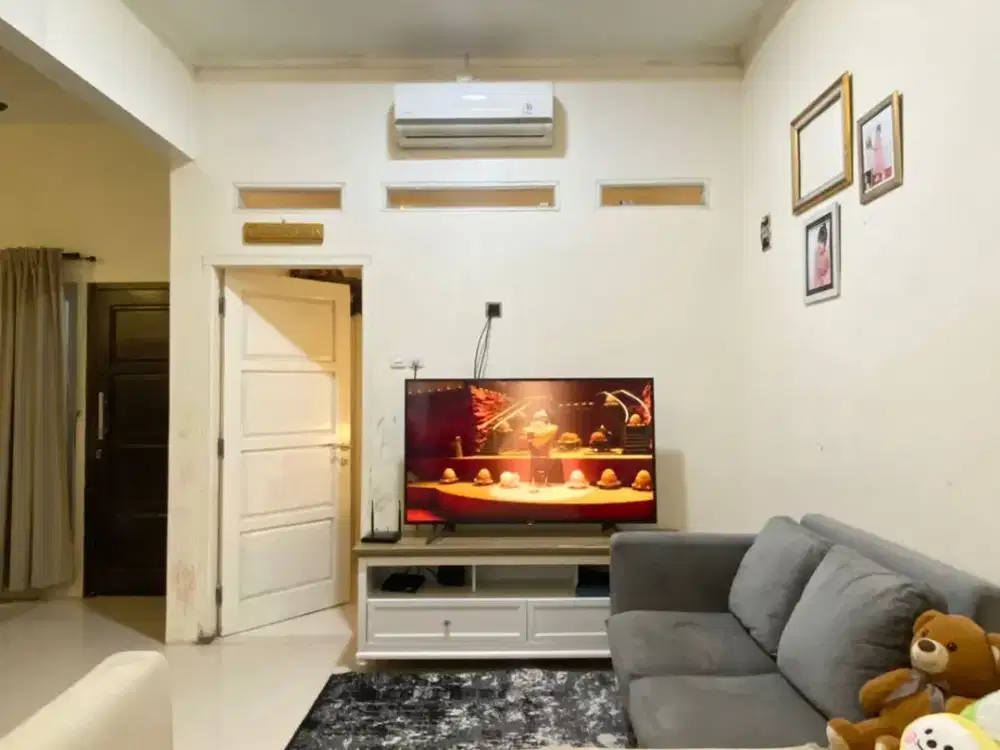 Rumah luas 7x11 77m type 2KT Harapan Indah Bekasi