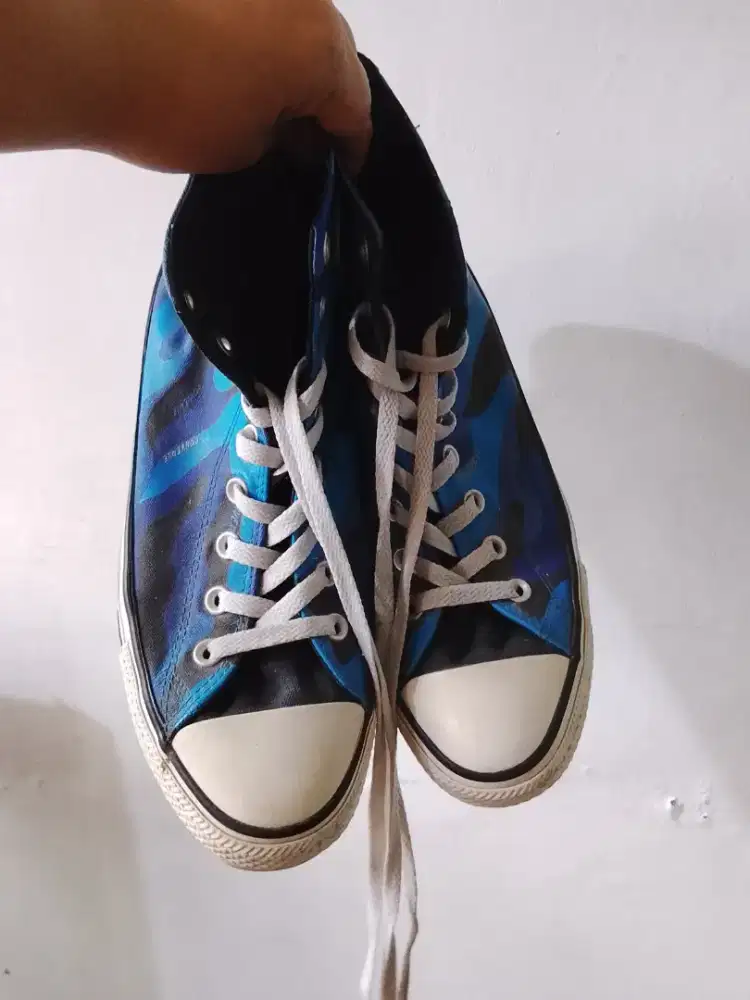 CONVERSE LEO PRINT BLUE HIGH SIZE 44 LIKE NEW NOMINUS 2x PAKE DOANK