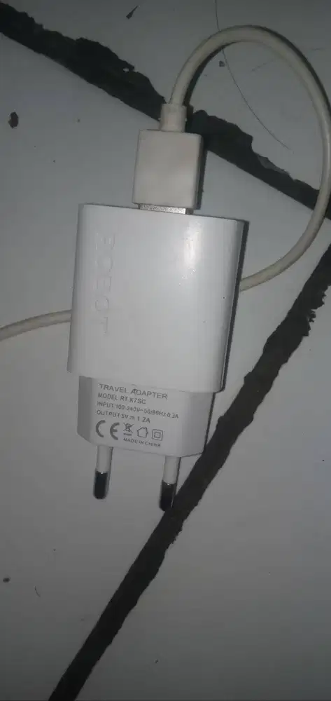 Charger hp biasa