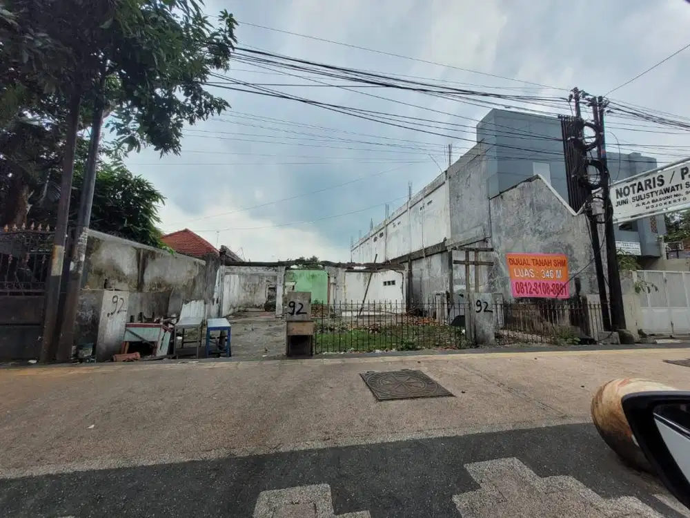 Tanah lokasi emas, pusat bisnis, dekat superindo sooko