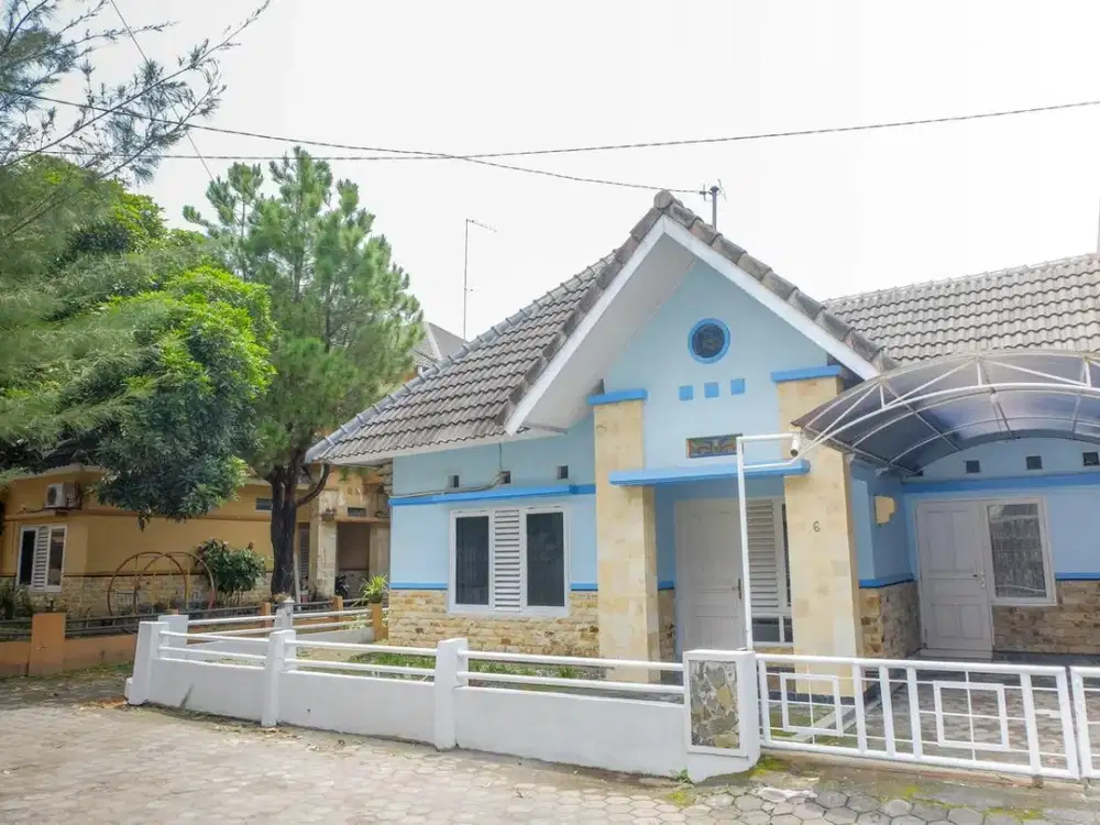 Disewakan Rumah Full Furnish dekat UPN, YKPN, UII Ekonomi dan Pakuwon