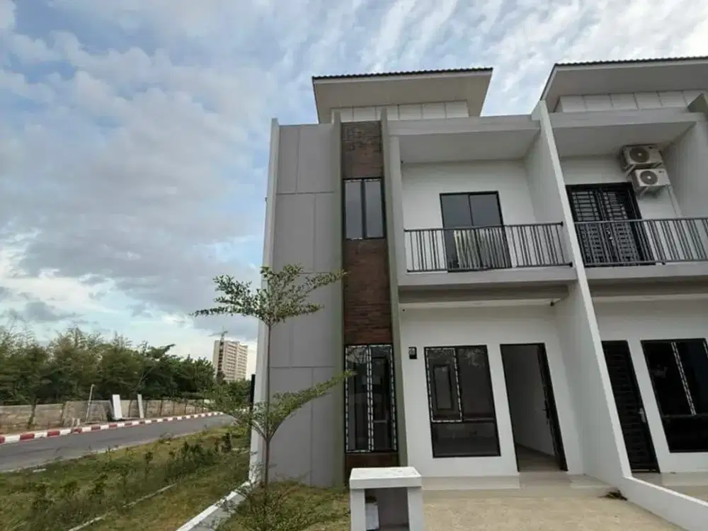 Grand Mansion