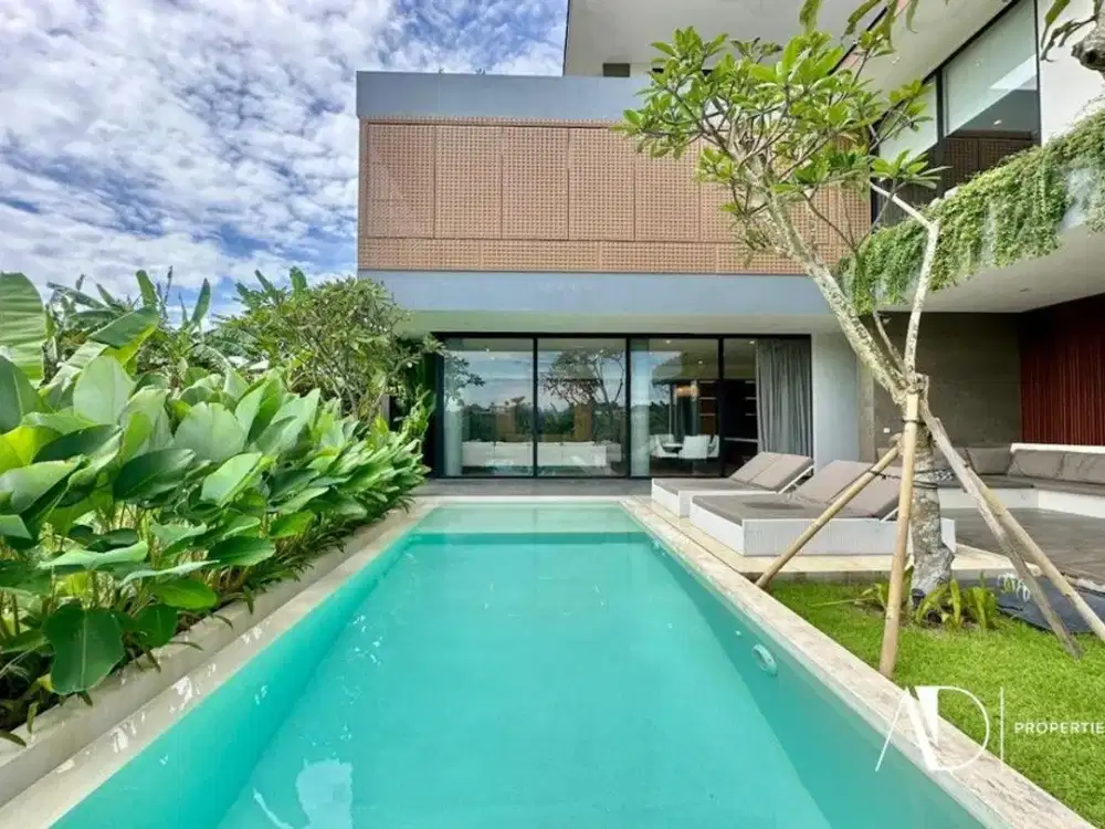 FREEHOLD | ULTRA-MODERN 4-BEDROOM LUXURY VILLA IN BERAWA, CANGGU