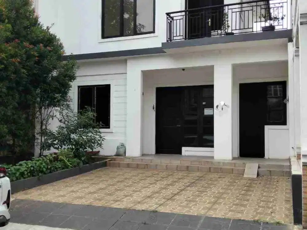 Dijual cepat rumah dalam cluster dekat mesjid kota wisata