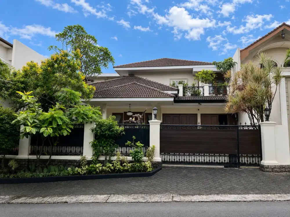 Rumah Luxury Cipete Jakarta Selatan Kolam Renang Pribadi