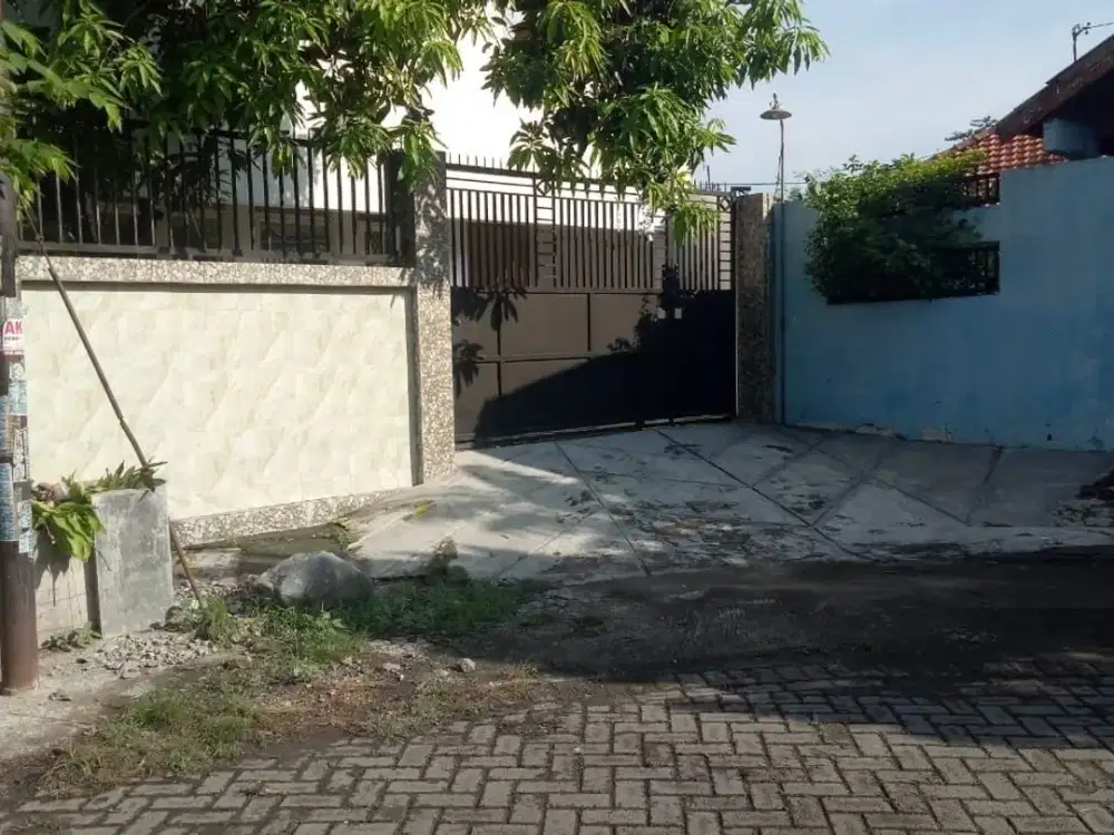 Rumah Di Kutisari Surabaya 2 Lantai Strategis Dekat Kampus Petra