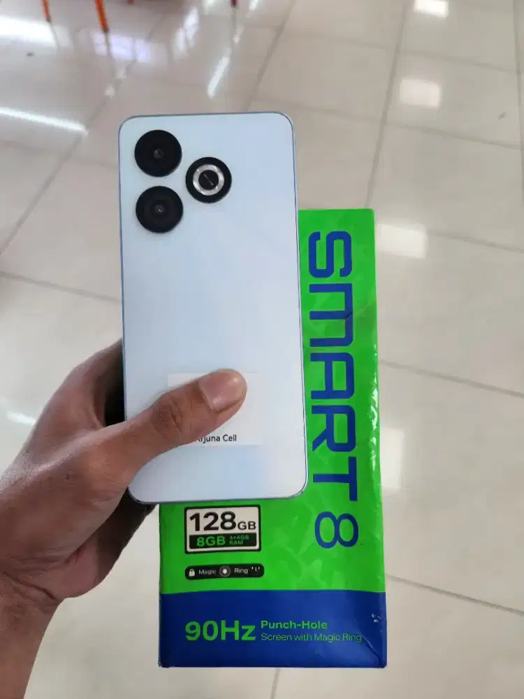 Infinix smart 8 ram 4+4/128