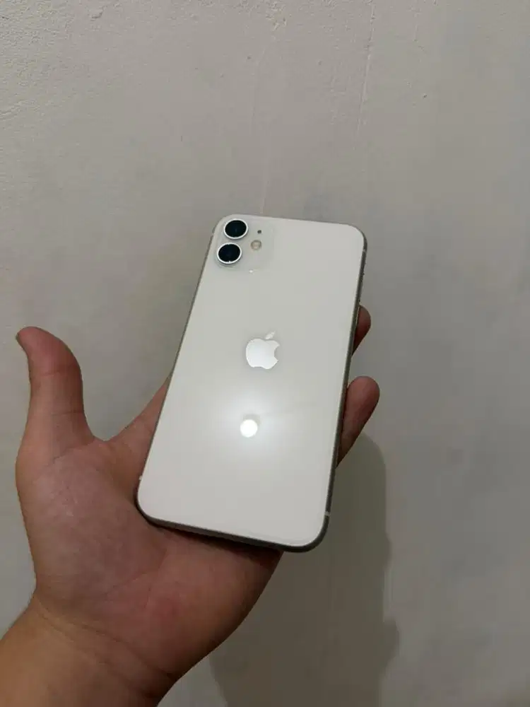 iPhone 11 , 128GB