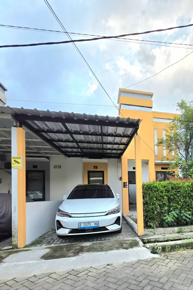 Jual Rumah Bagus Murah dekat SUMMARECON Bandung, Kompleks de marakesh