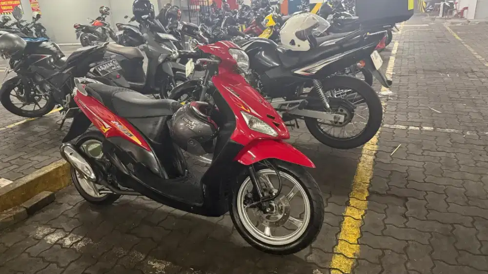 Mio sporty 2006 5TL