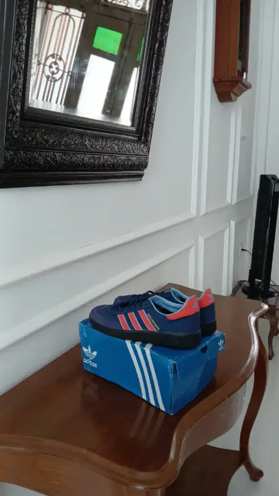 Adidas Manchester 89
