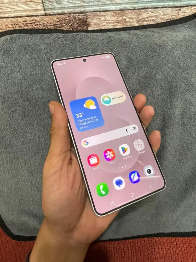 samsung s25 edge 12/512 sein like new