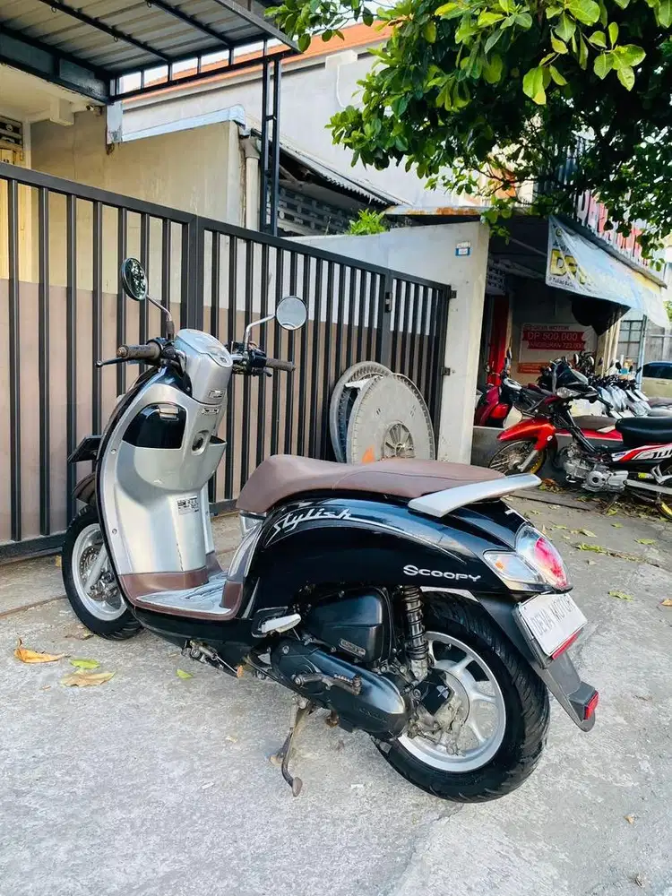 Scoopy 2018 dp 1 juta deva motor