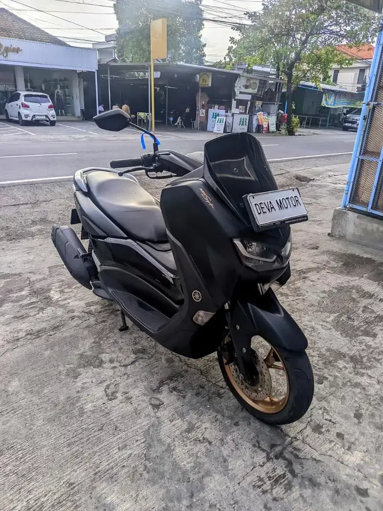 Nmax hitam 2024 deva motor