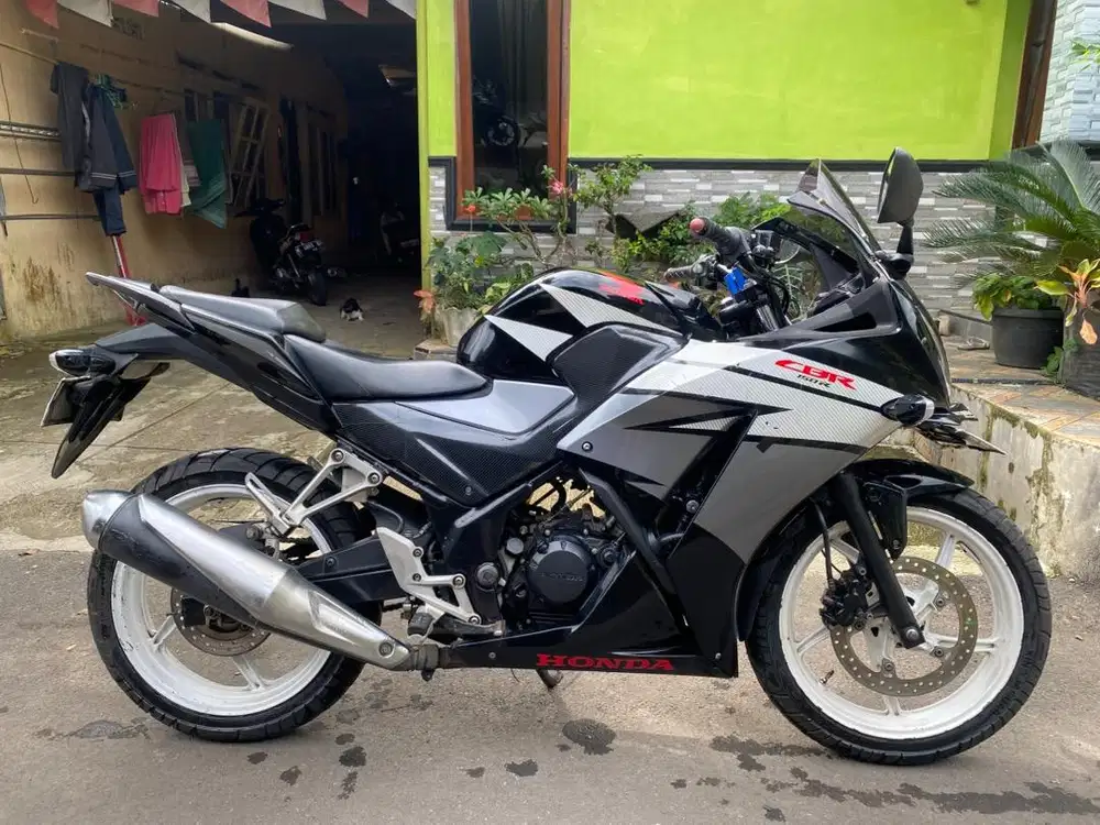 Honda Cbr 2015.