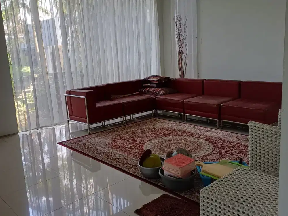 Rumah 3 Lantai Asri Sejuk Siap Huni di Resort Dago Pakar