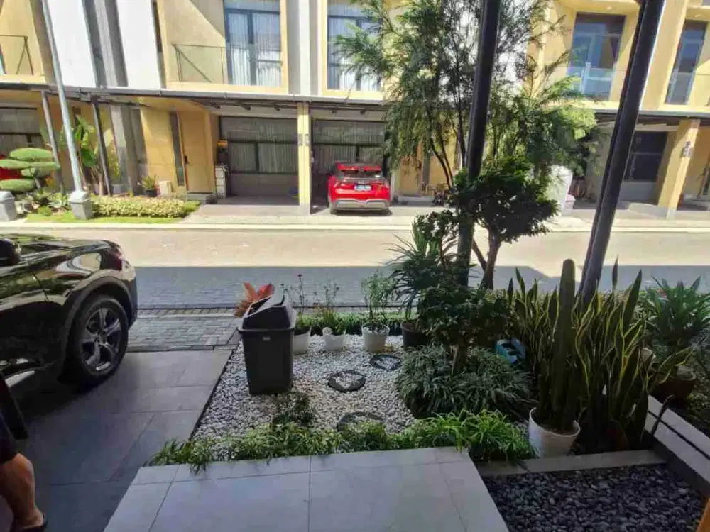 rumah full furnish rapih terawat di bsd tangerang