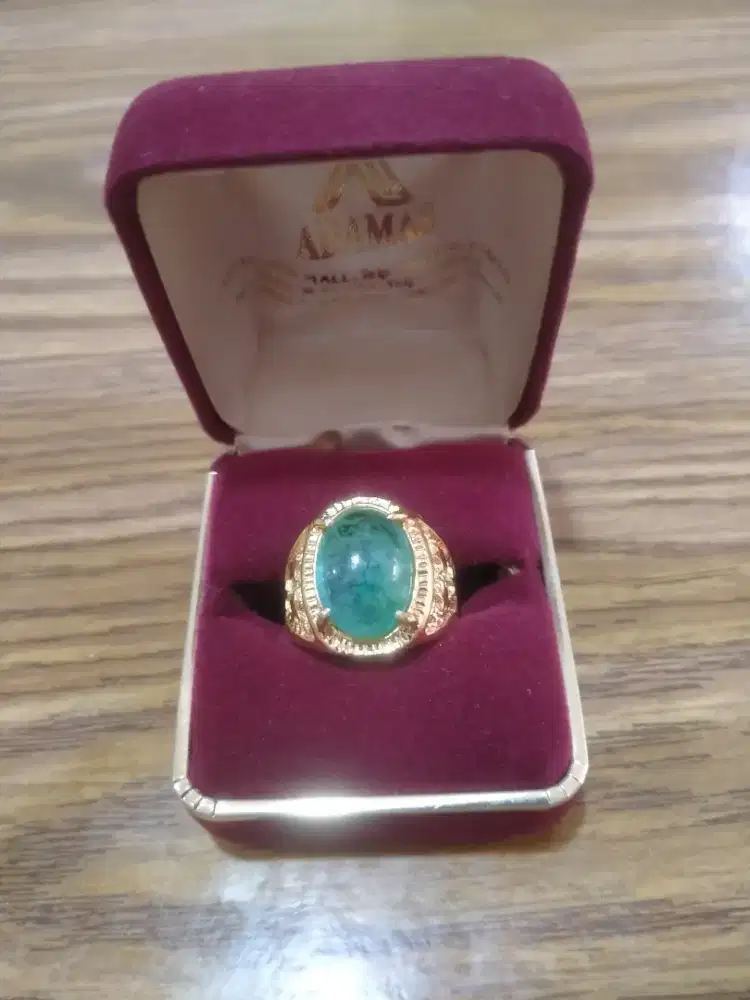 Cincin batu jamrud Kalimantan