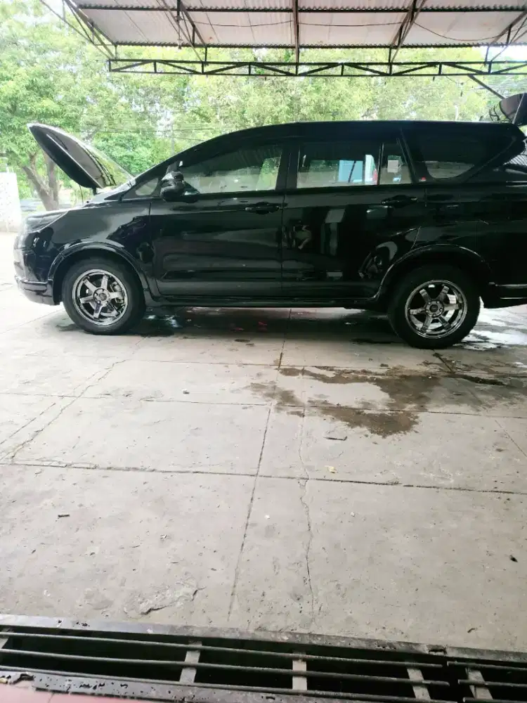 Velg Te 37 black chrome ring 17