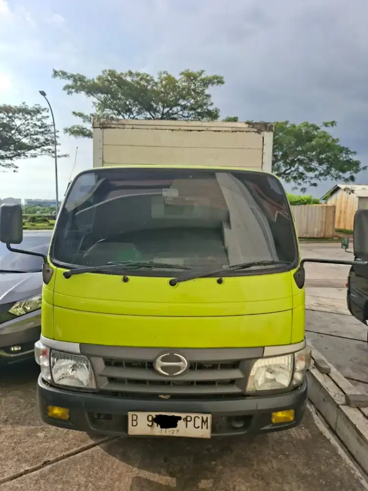 Lowongan kerja sopir truk CDE Box Jakarta Barat