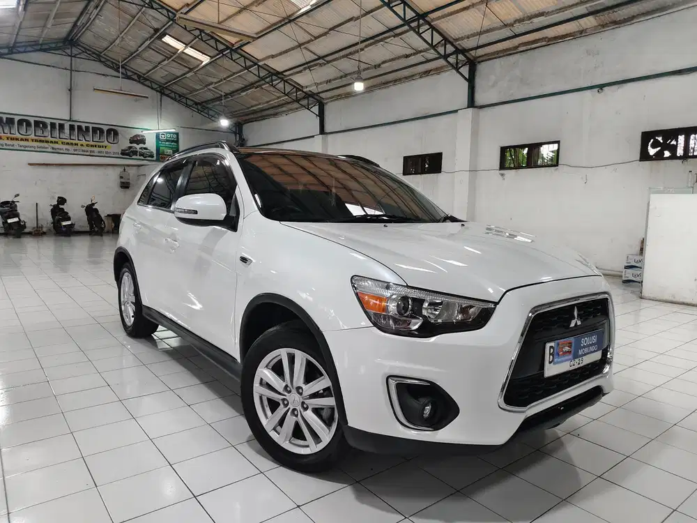 Mitsubishi OUTLANDER SPORT PX Bensin AT 2017 Putih