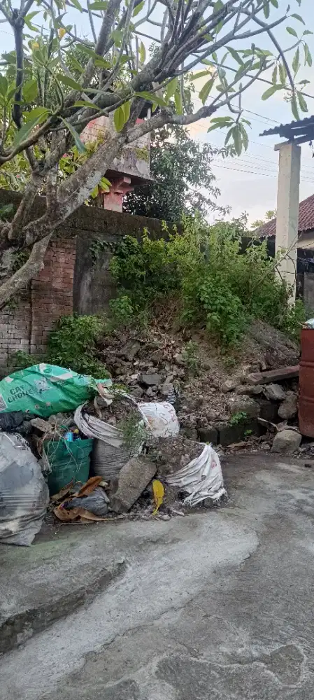 Tanah Puing Sisa