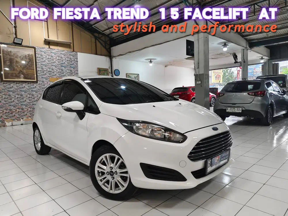 FORD FIESTA TREND Facelift 1.5 Bensin AT 2014 Putih
