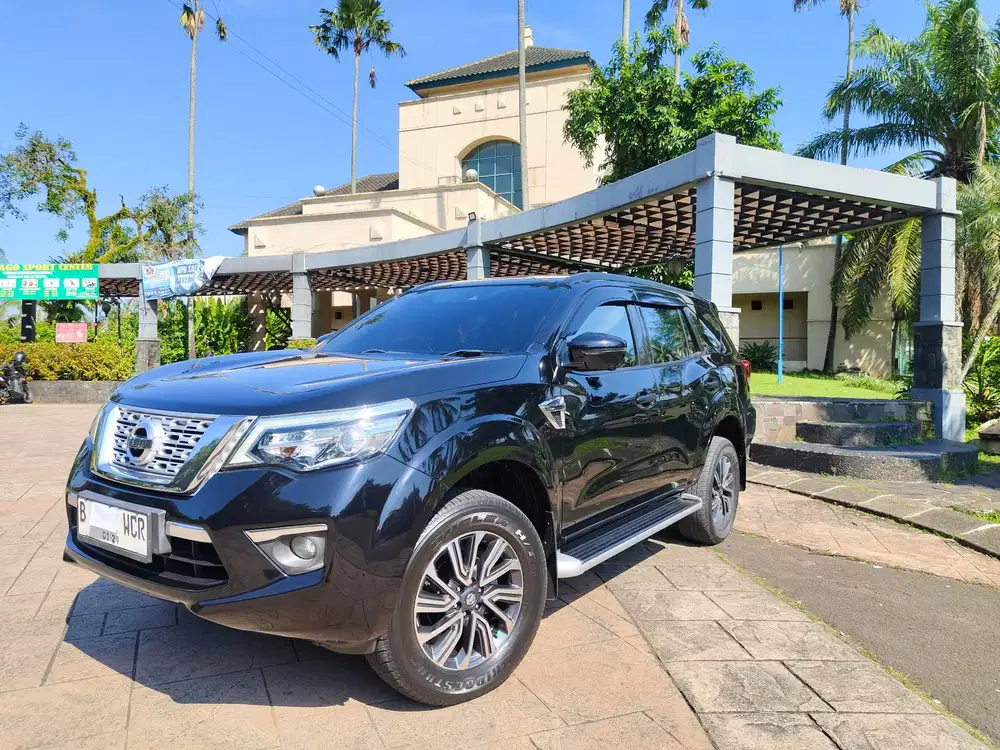 Nissan TERRA VL 2.5 diesel AT 2019 Hitam