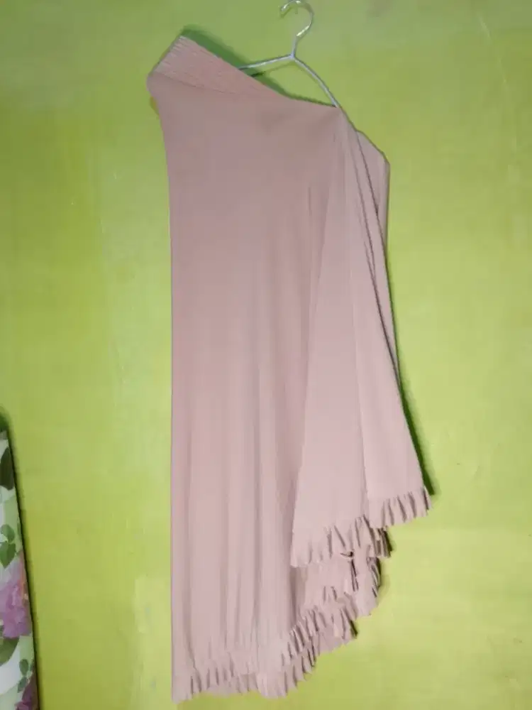 Krudung khimar  .