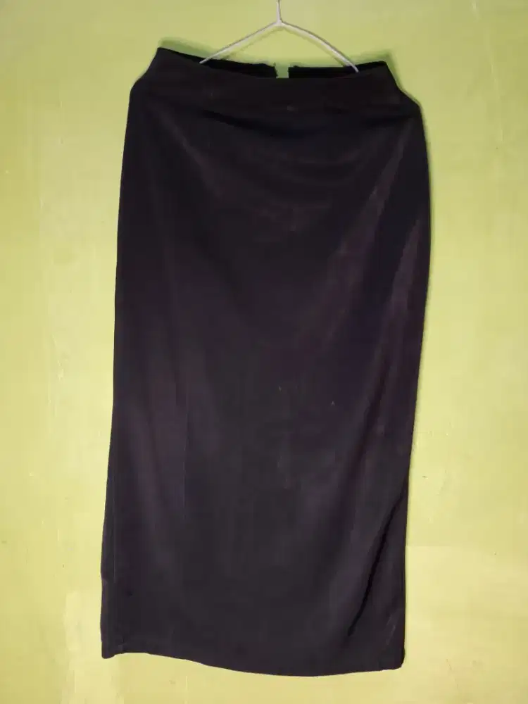 Rok span hitam size s
