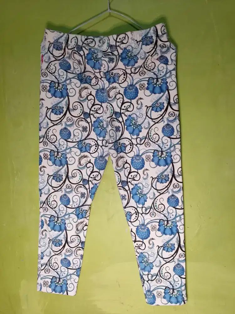 Celana tidur size 28
