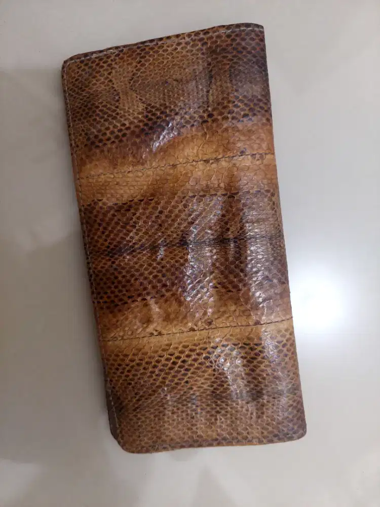 Preloved Dompet Kulit asli mulus