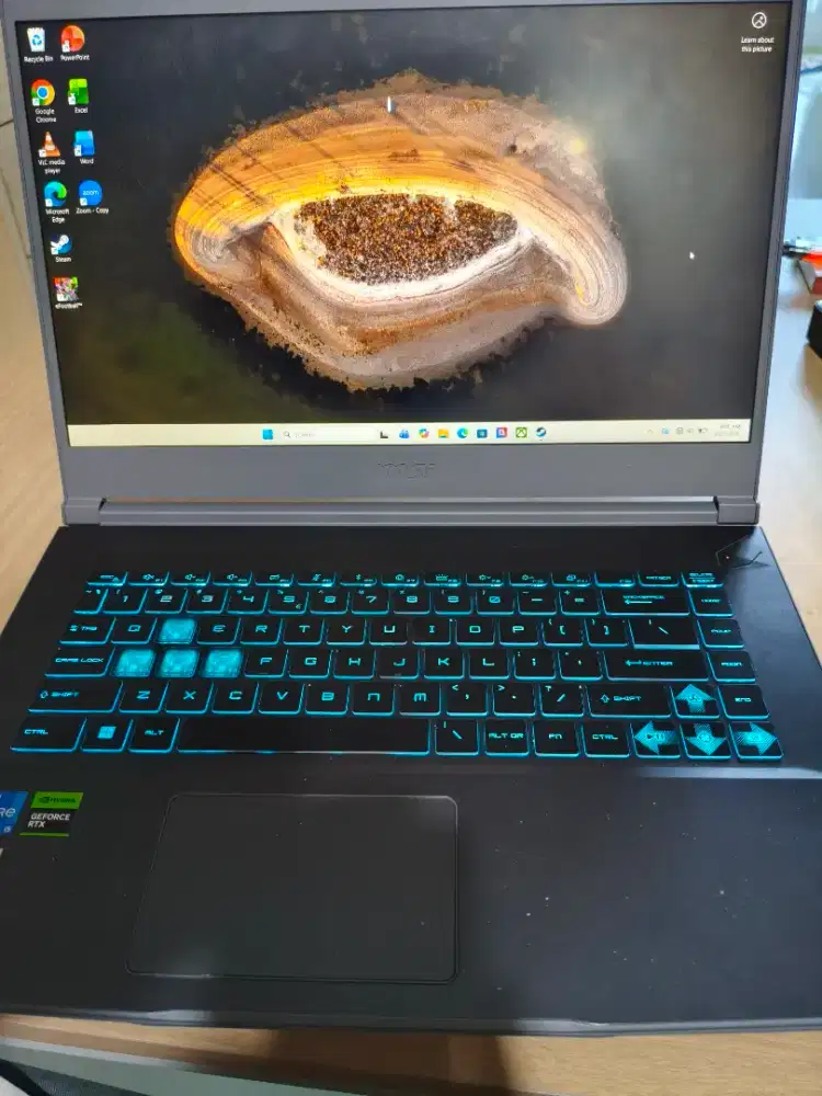 Laptop MSI RTX 3050