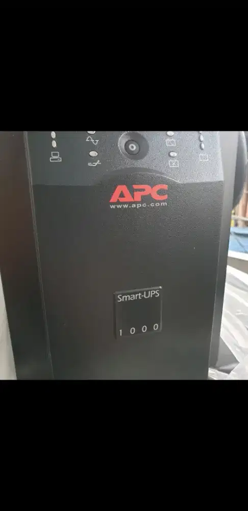 Ups apc sua 1000i 600watt