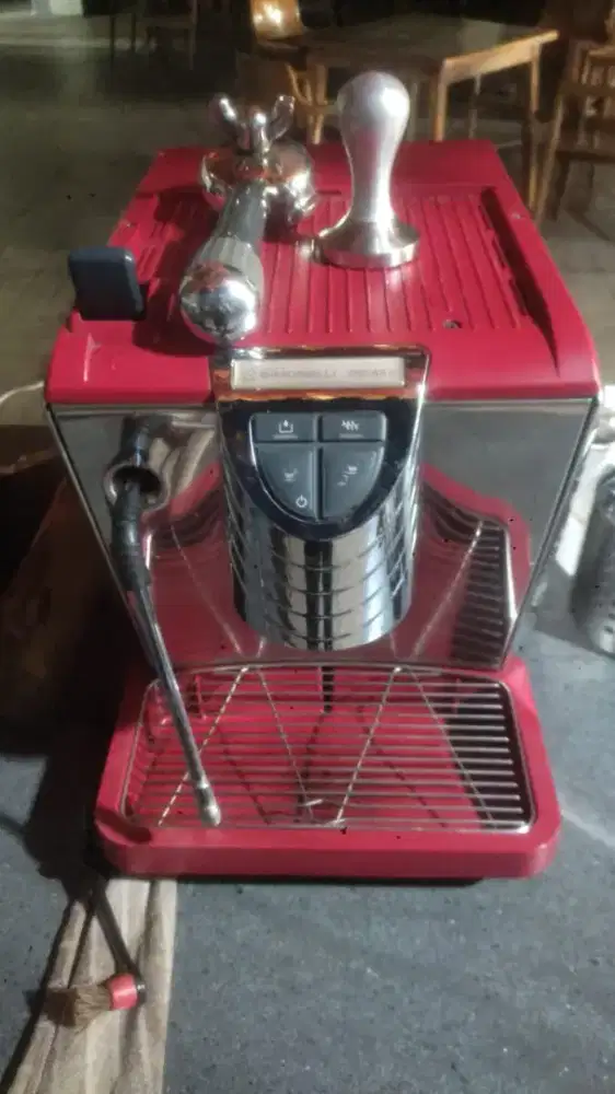 Mesin Kopi Simonelli Oscar