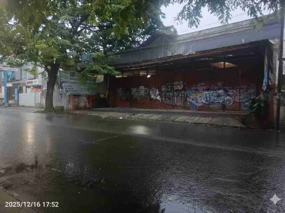 Di jual dan di sewakan ex bengkel. Jatiasih Bekasi  selatan.