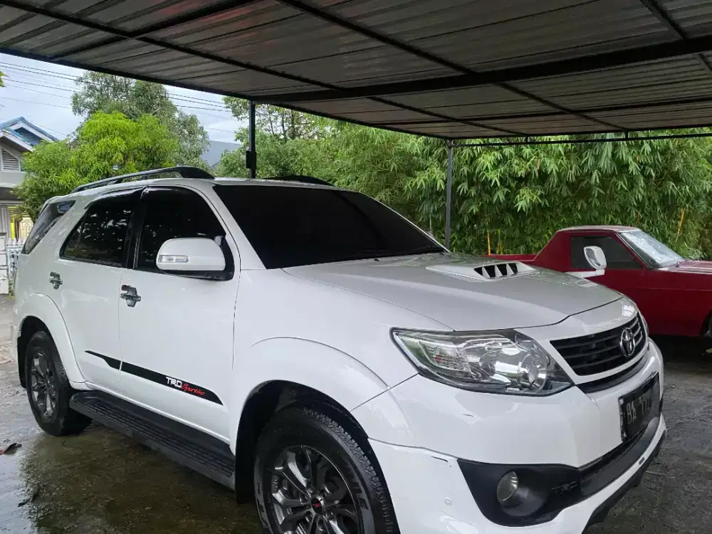 Jual beli mobil