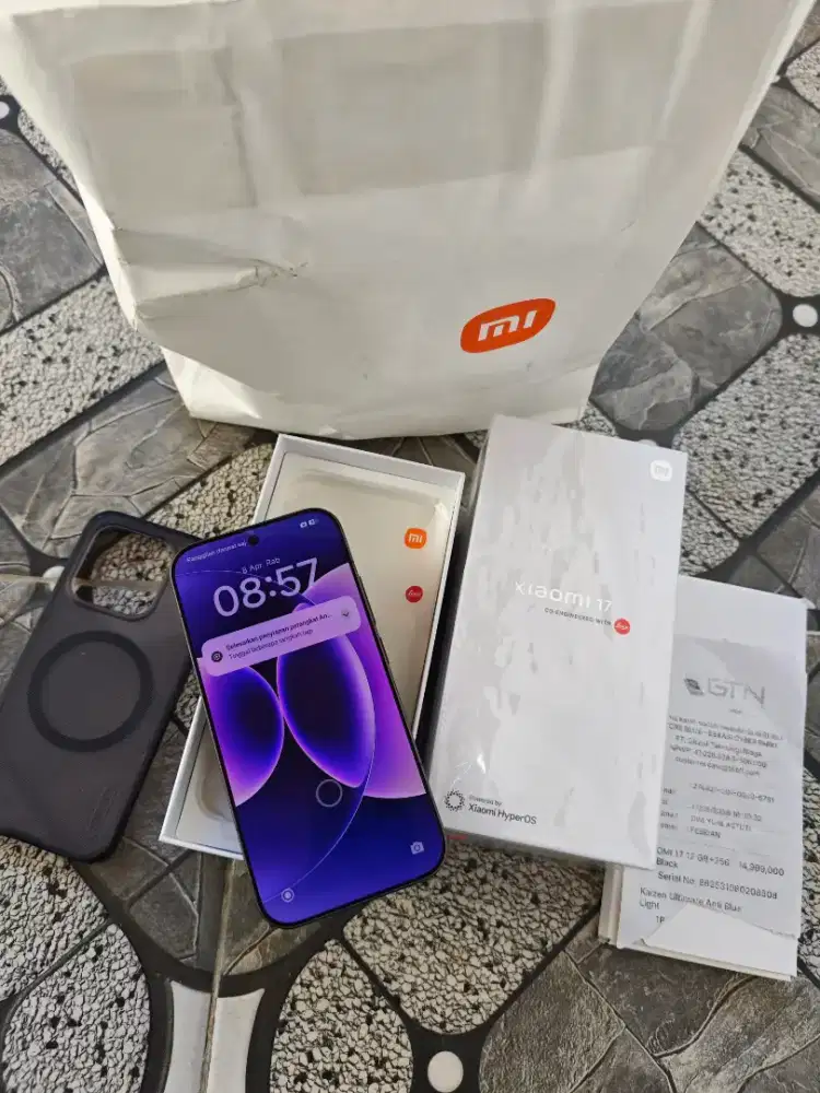 Xiaomi 17 12/256GB Fullshett Pemakaian 10 Hari